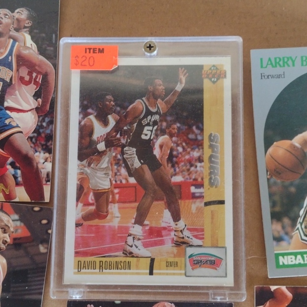 Assorted Basketball Trading Cards Collection - Picture 4 of 6